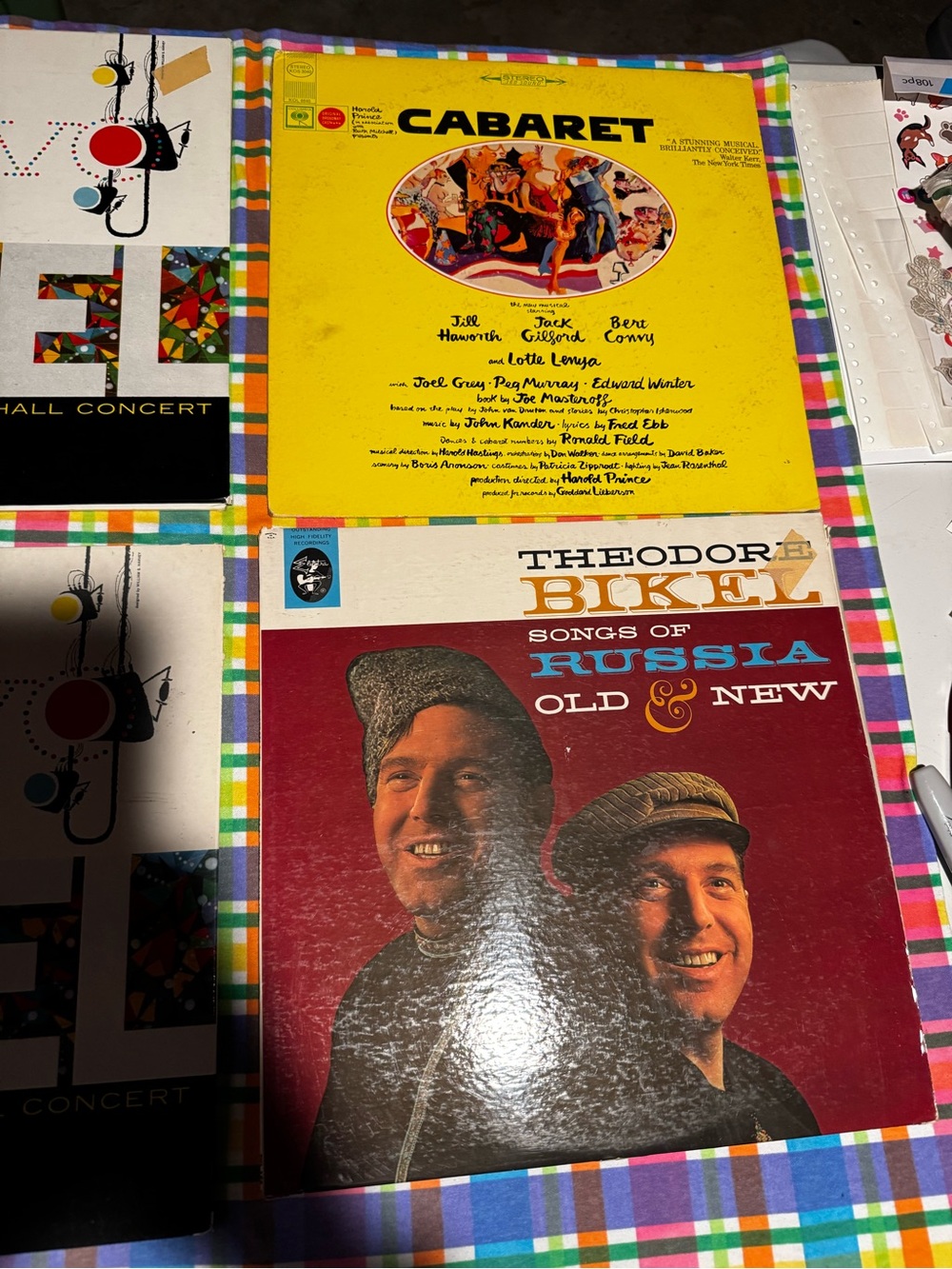 Vinyls - Picture 3 of 3